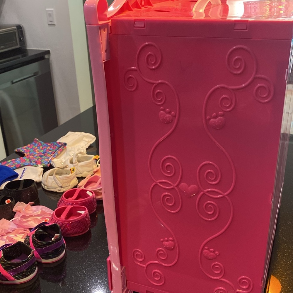 Build-A-Bear "Fancy Fashion Boutique" closet organizer with accessories - Picture 12 of 15